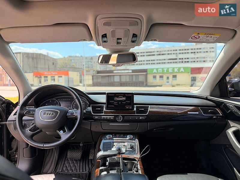 Седан Audi A8 2017 в Киеве фото 17 Седан Audi A8 2017 в Киеве