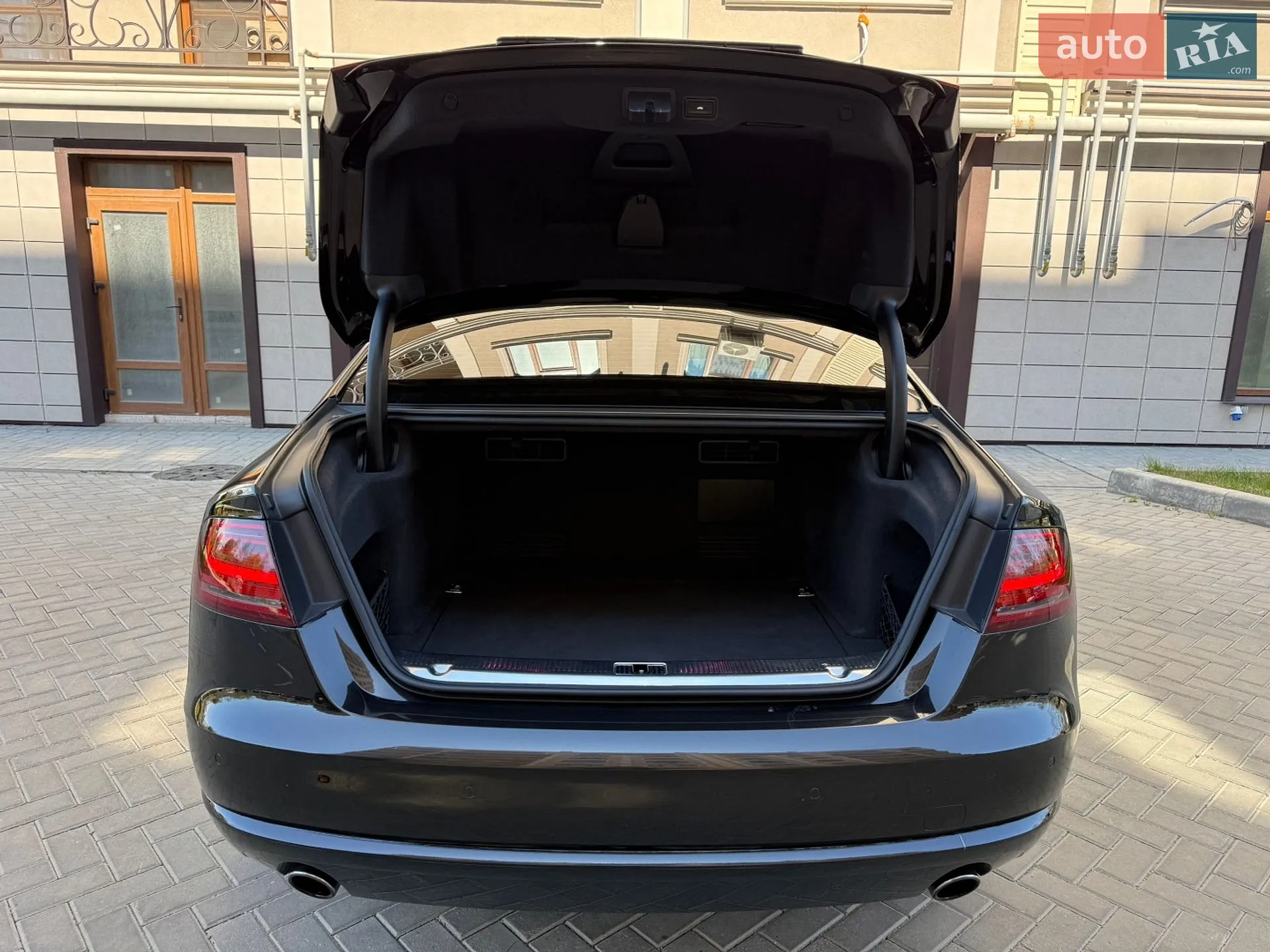 2010 Audi A8 - мініатюра 112