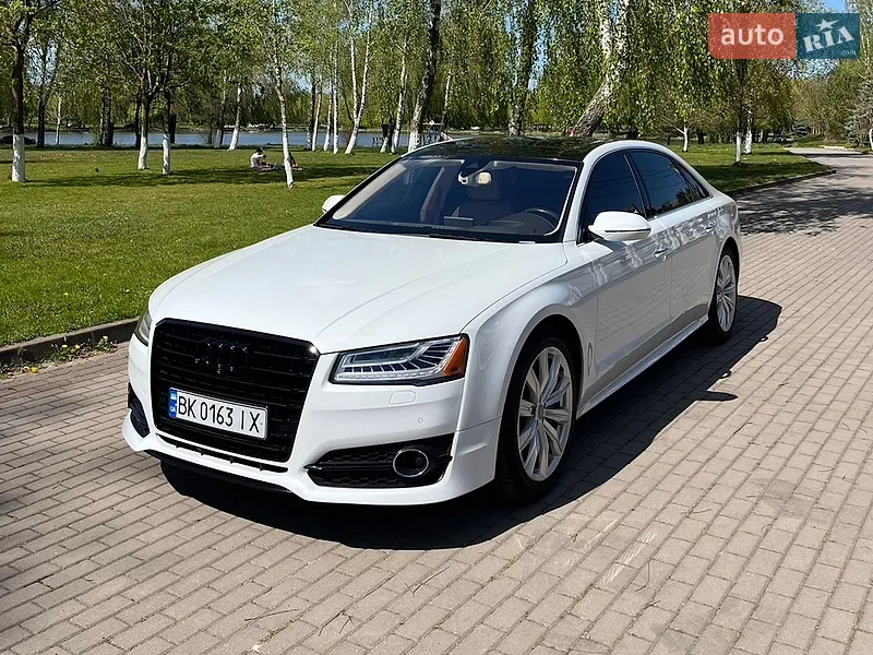 Audi A8 2016