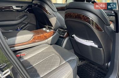 Седан Audi A8 2011 в Львове