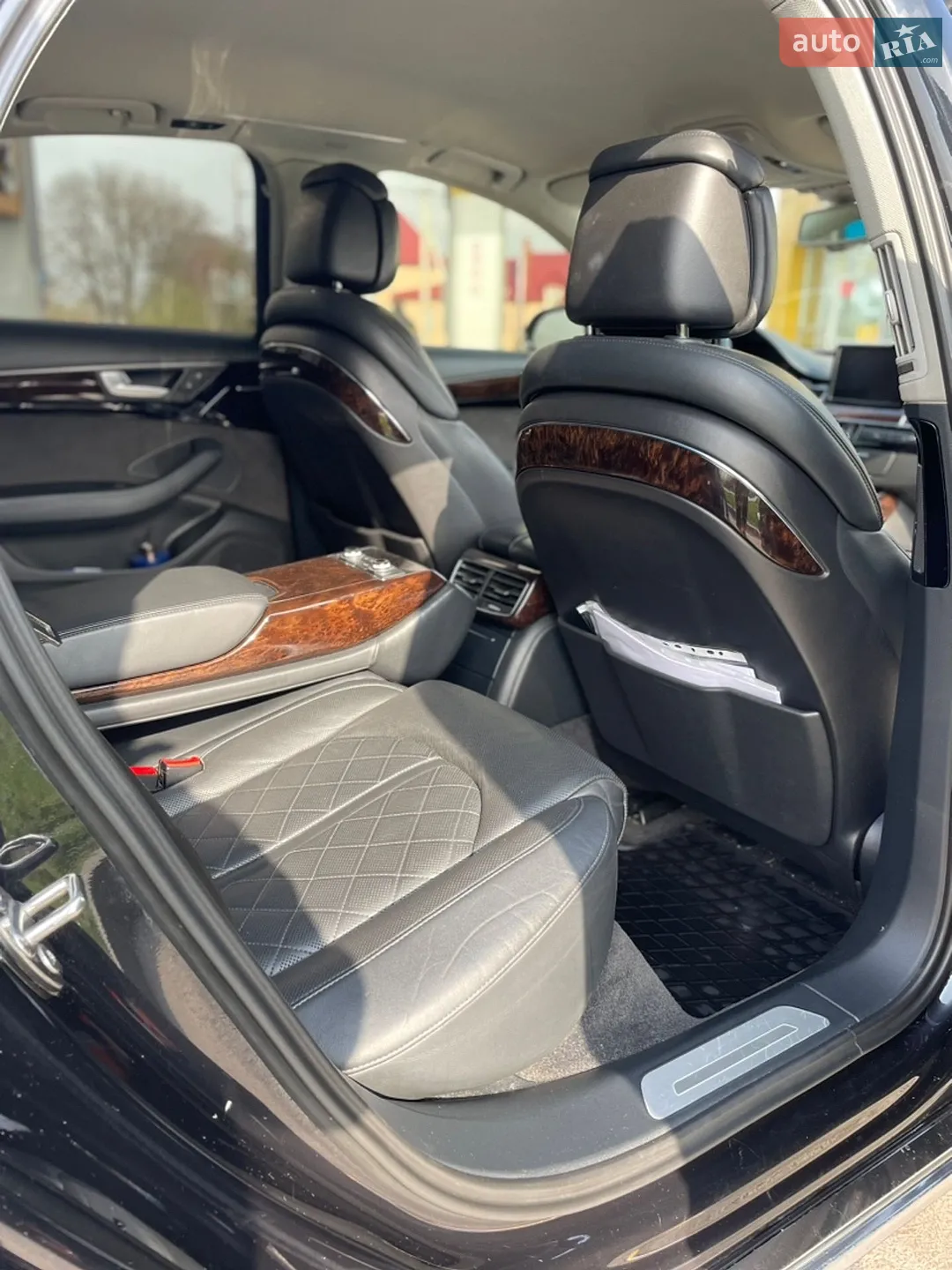 2011 Audi A8 - мініатюра 16