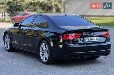 Седан Audi A8 2010 в Днепре