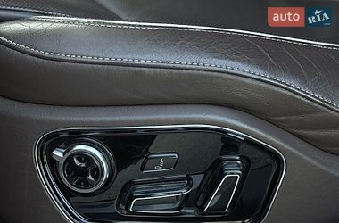 Седан Audi A8 2010 в Днепре