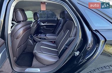 Седан Audi A8 2010 в Днепре