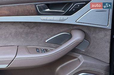 Седан Audi A8 2010 в Днепре