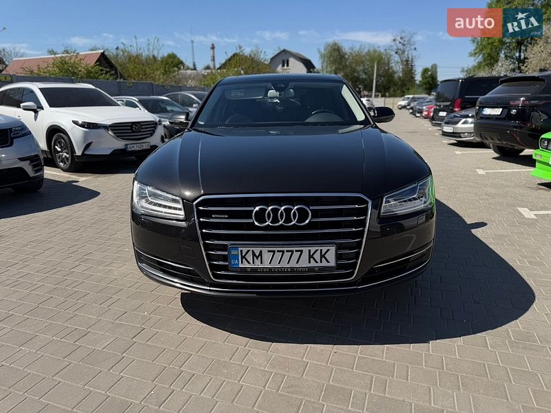Седан Audi A8 2017 в Житомирі