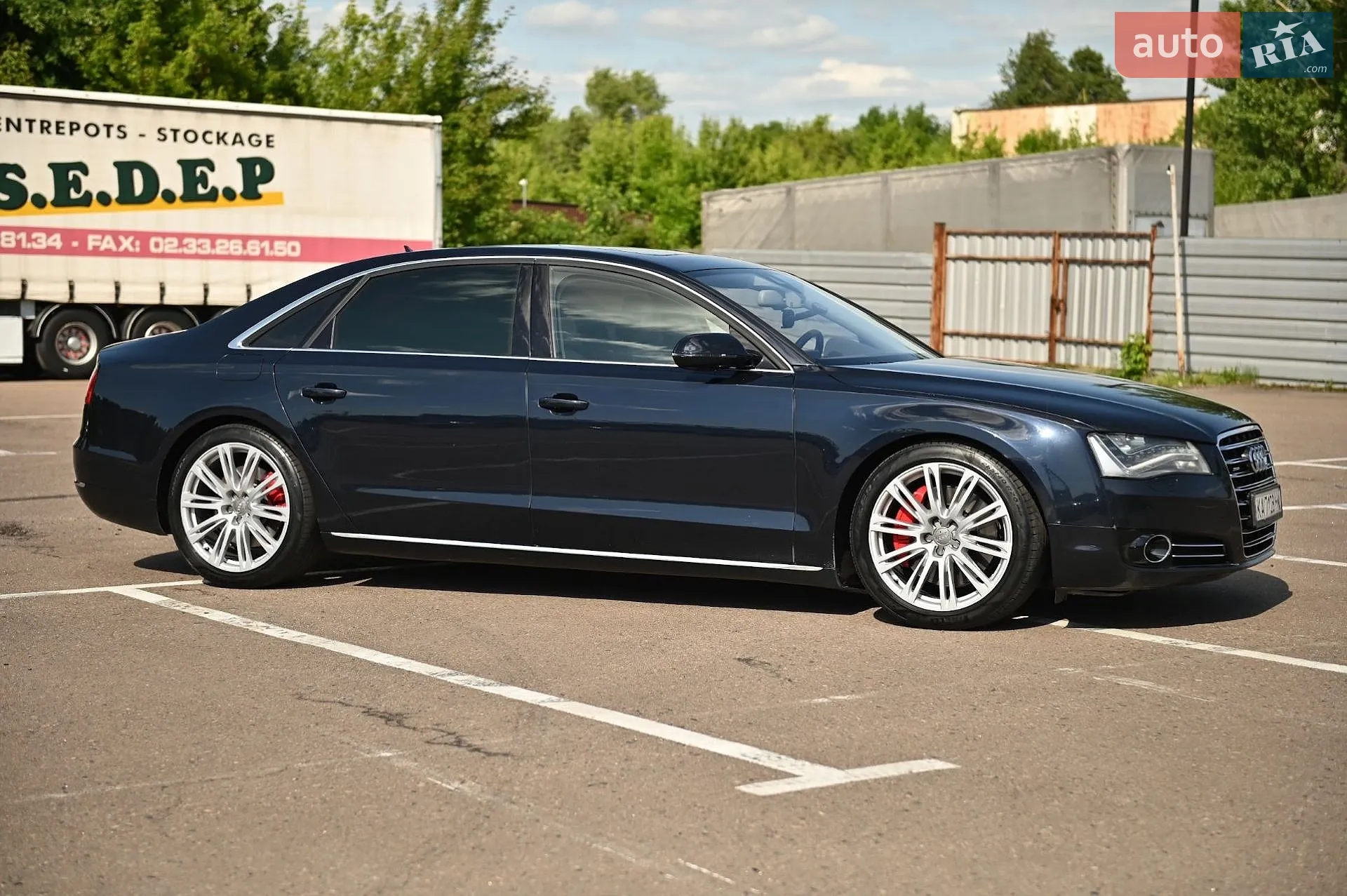 2010 Audi A8 - мініатюра 2