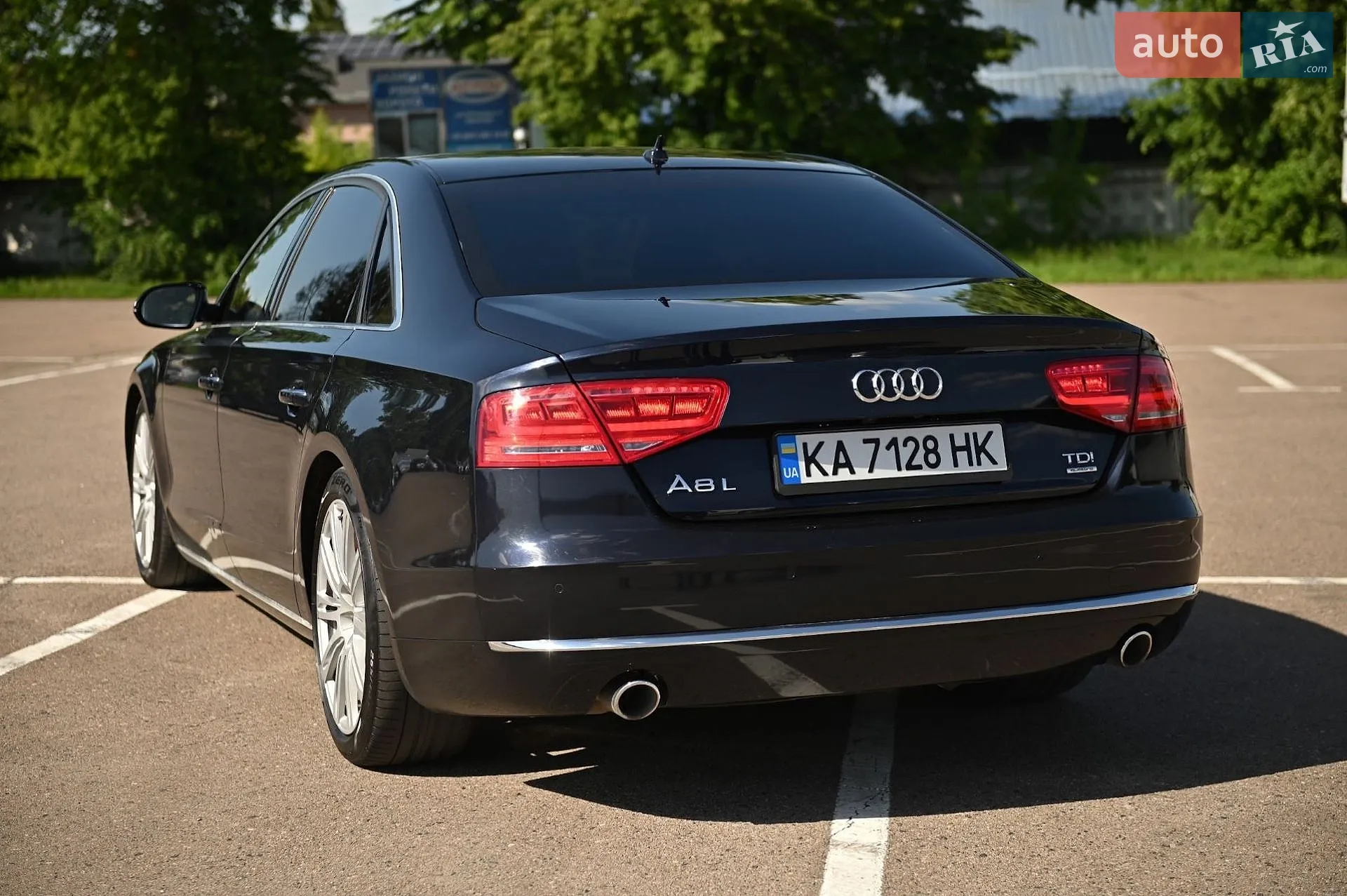2010 Audi A8 - мініатюра 12