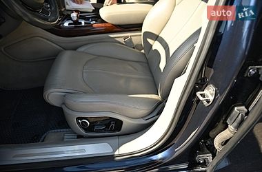 Седан Audi A8 2010 в Ровно