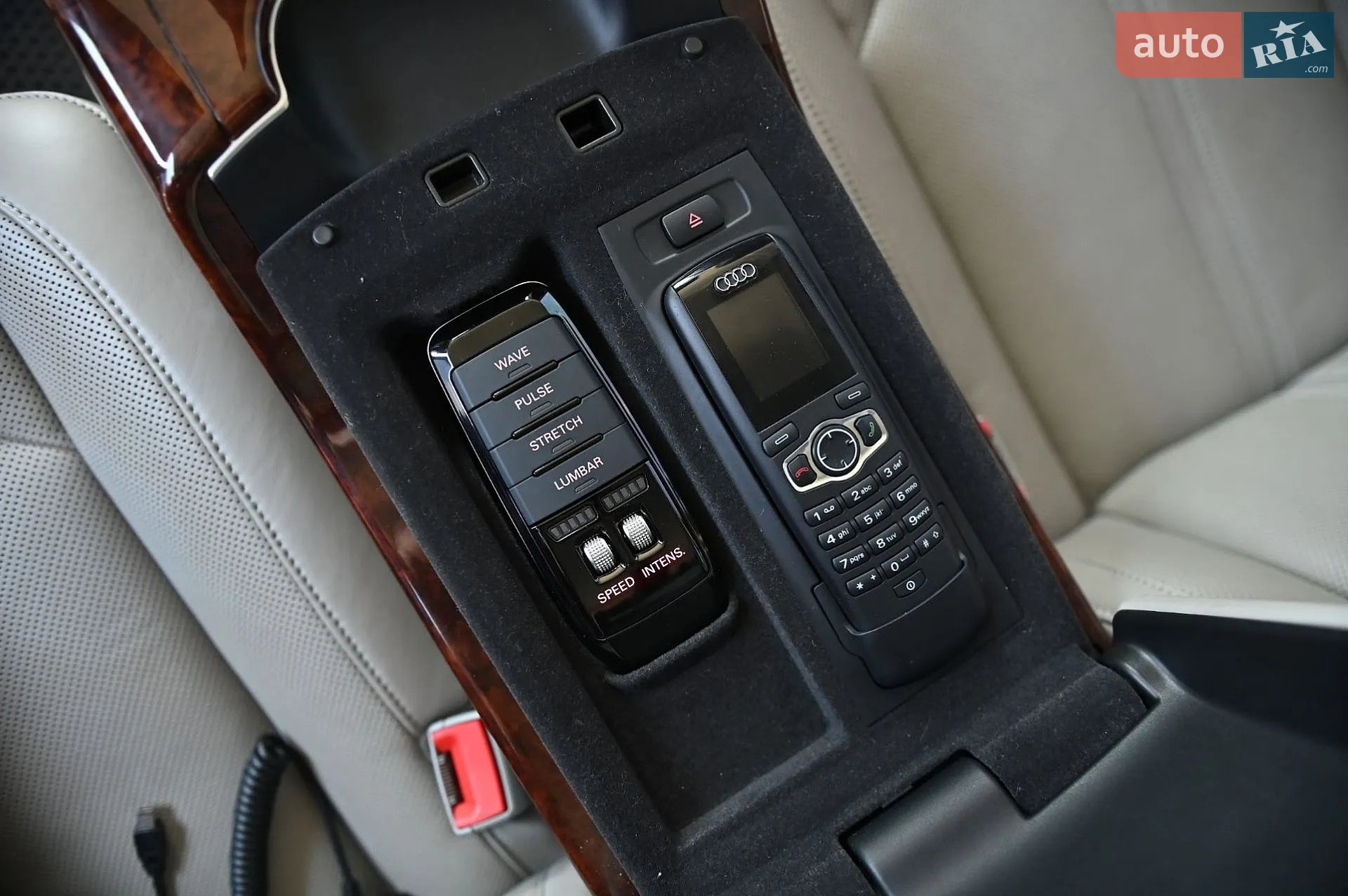 2010 Audi A8 - мініатюра 71