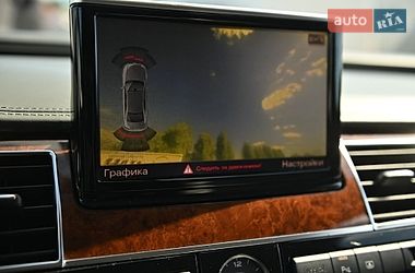 Седан Audi A8 2010 в Ровно