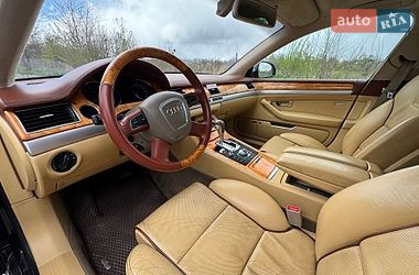 Седан Audi A8 2009 в Львове