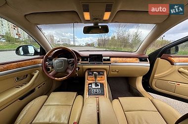 Седан Audi A8 2009 в Львове