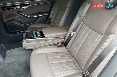 Седан Audi A8 2022 в Киеве