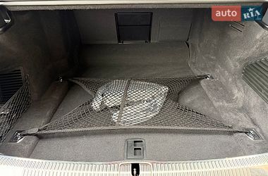 Седан Audi A8 2022 в Киеве