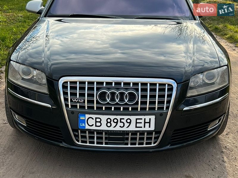 Седан Audi A8 2005 в Нежине