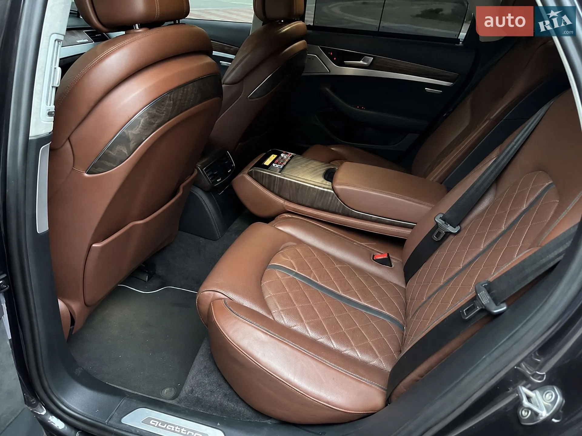 2015 Audi A8 - мініатюра 9
