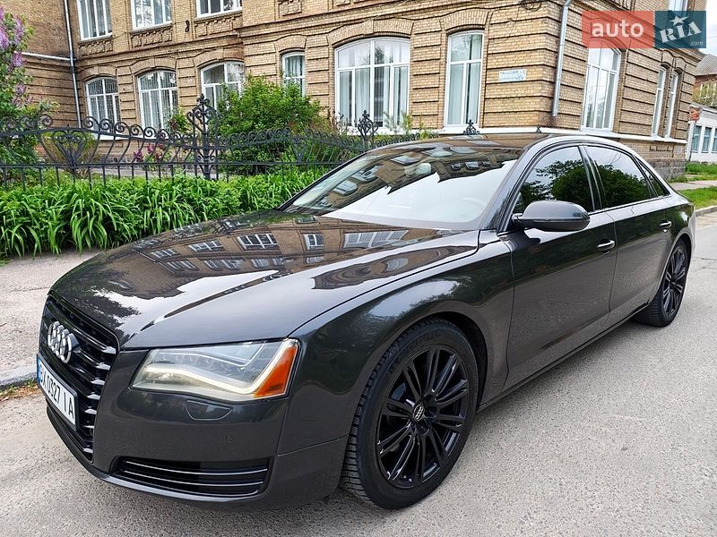 Седан Audi A8 2013 в Бердичеве