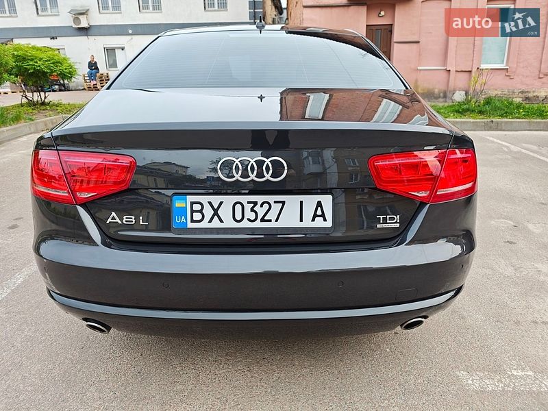 Седан Audi A8 2013 в Бердичеве