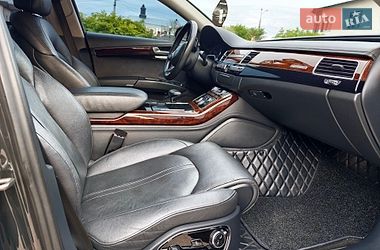 Седан Audi A8 2013 в Бердичеве