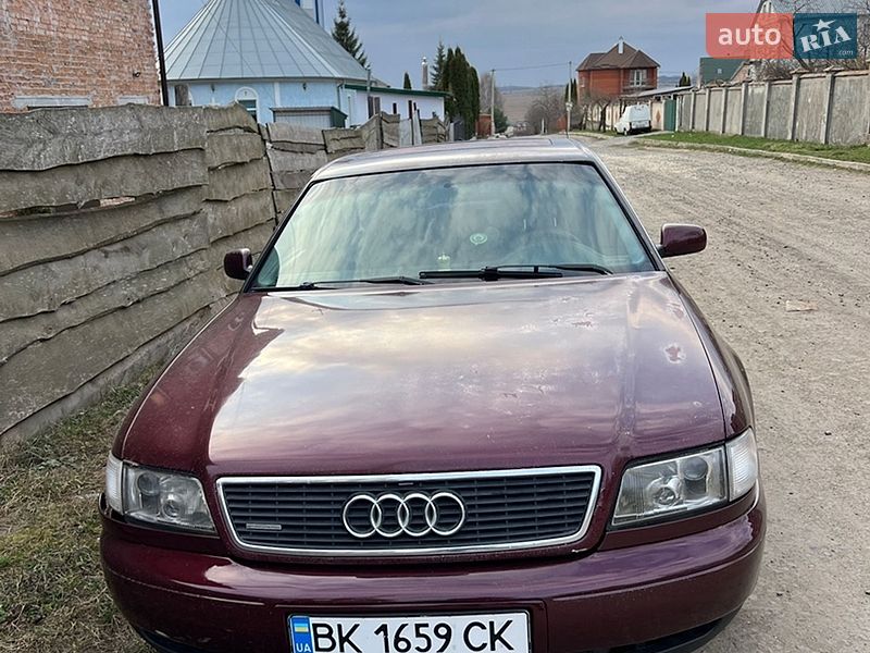 Седан Audi A8 1994 в Хмельницькому