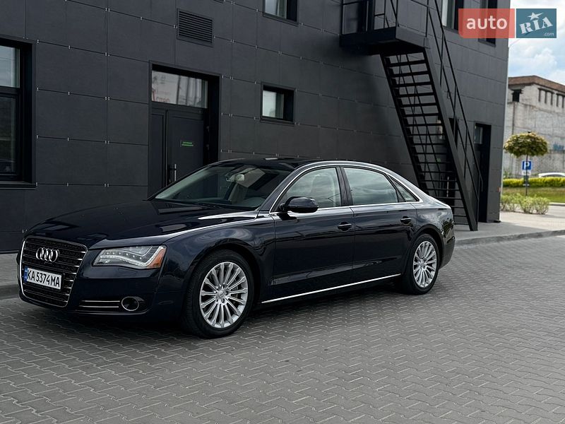 Седан Audi A8 2013 в Днепре