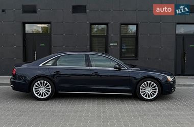 Седан Audi A8 2013 в Днепре