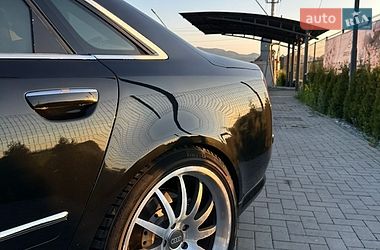 Седан Audi A8 2006 в Тячеве