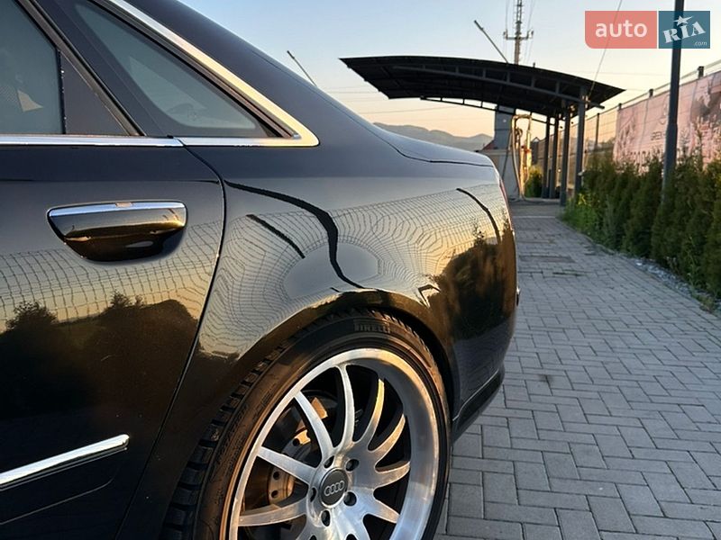 Седан Audi A8 2006 в Тячеве