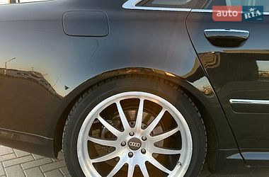 Седан Audi A8 2006 в Тячеве
