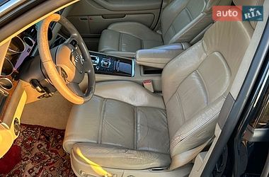 Седан Audi A8 2006 в Тячеве