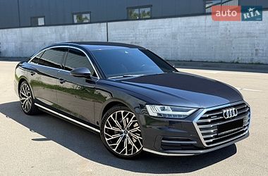 Седан Audi A8 2021 в Києві
