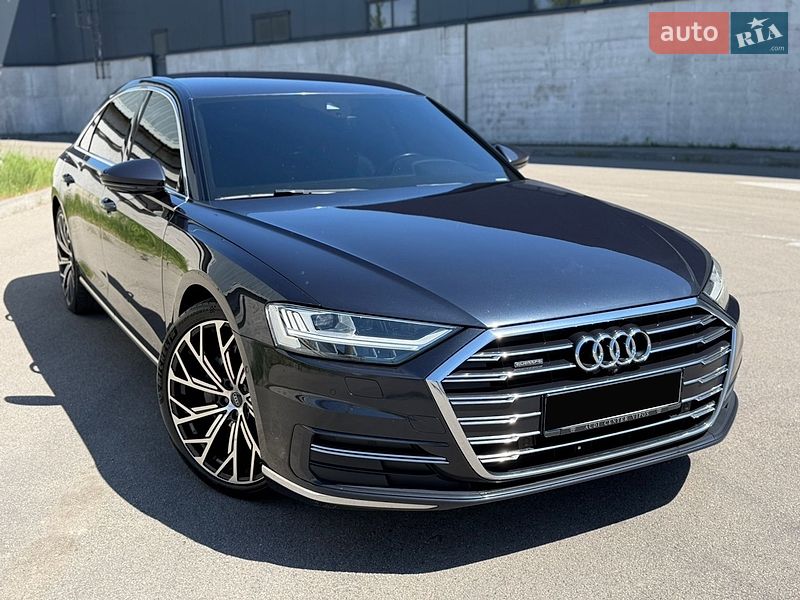 Седан Audi A8 2021 в Києві