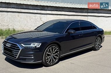 Седан Audi A8 2021 в Києві
