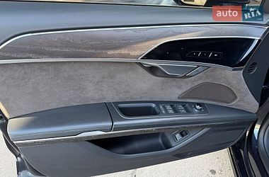 Седан Audi A8 2021 в Києві