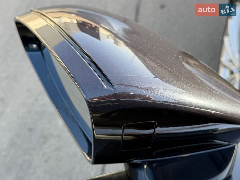 Седан Audi A8 2021 в Києві