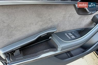 Седан Audi A8 2021 в Києві