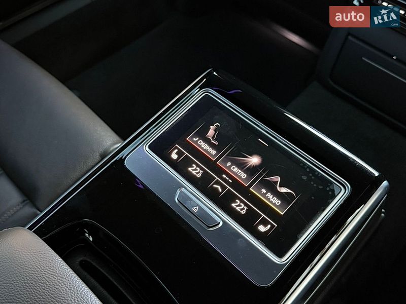 Седан Audi A8 2021 в Києві