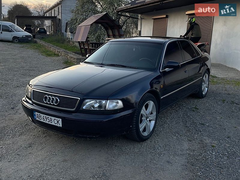 Седан Audi A8 1998 в Мурованых Куриловцах