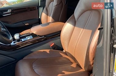 Седан Audi A8 2017 в Харькове