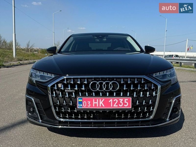 Седан Audi A8 2022 в Запорожье