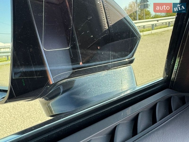 Седан Audi A8 2022 в Запорожье