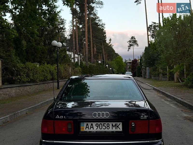 Седан Audi A8 2001 в Києві
