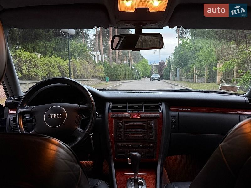 Седан Audi A8 2001 в Києві
