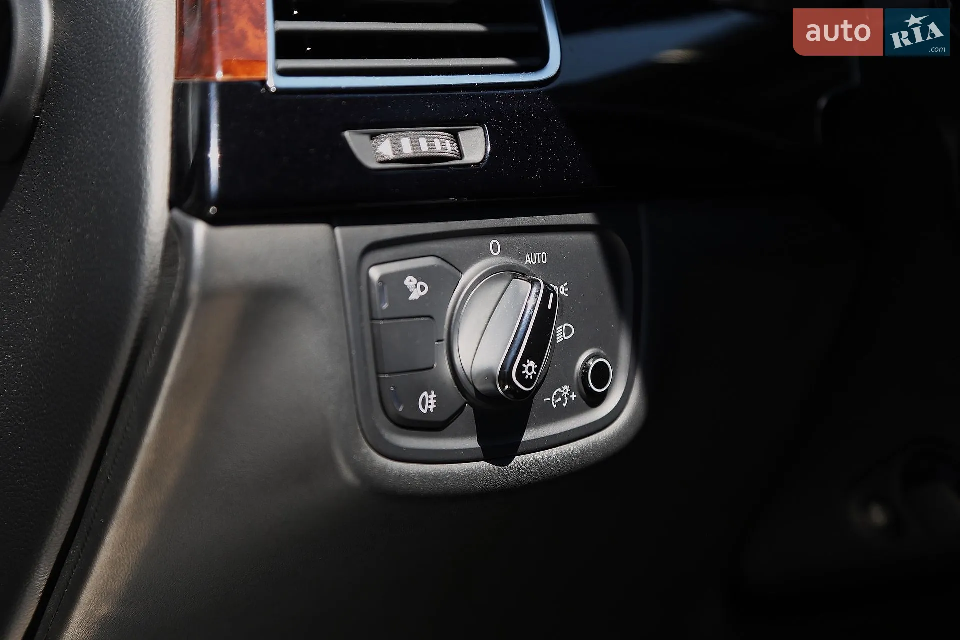 2013 Audi A8 - мініатюра 35