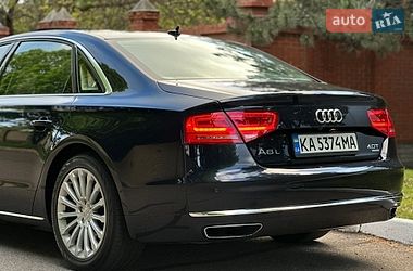 Седан Audi A8 2013 в Днепре