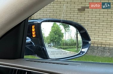 Седан Audi A8 2013 в Днепре
