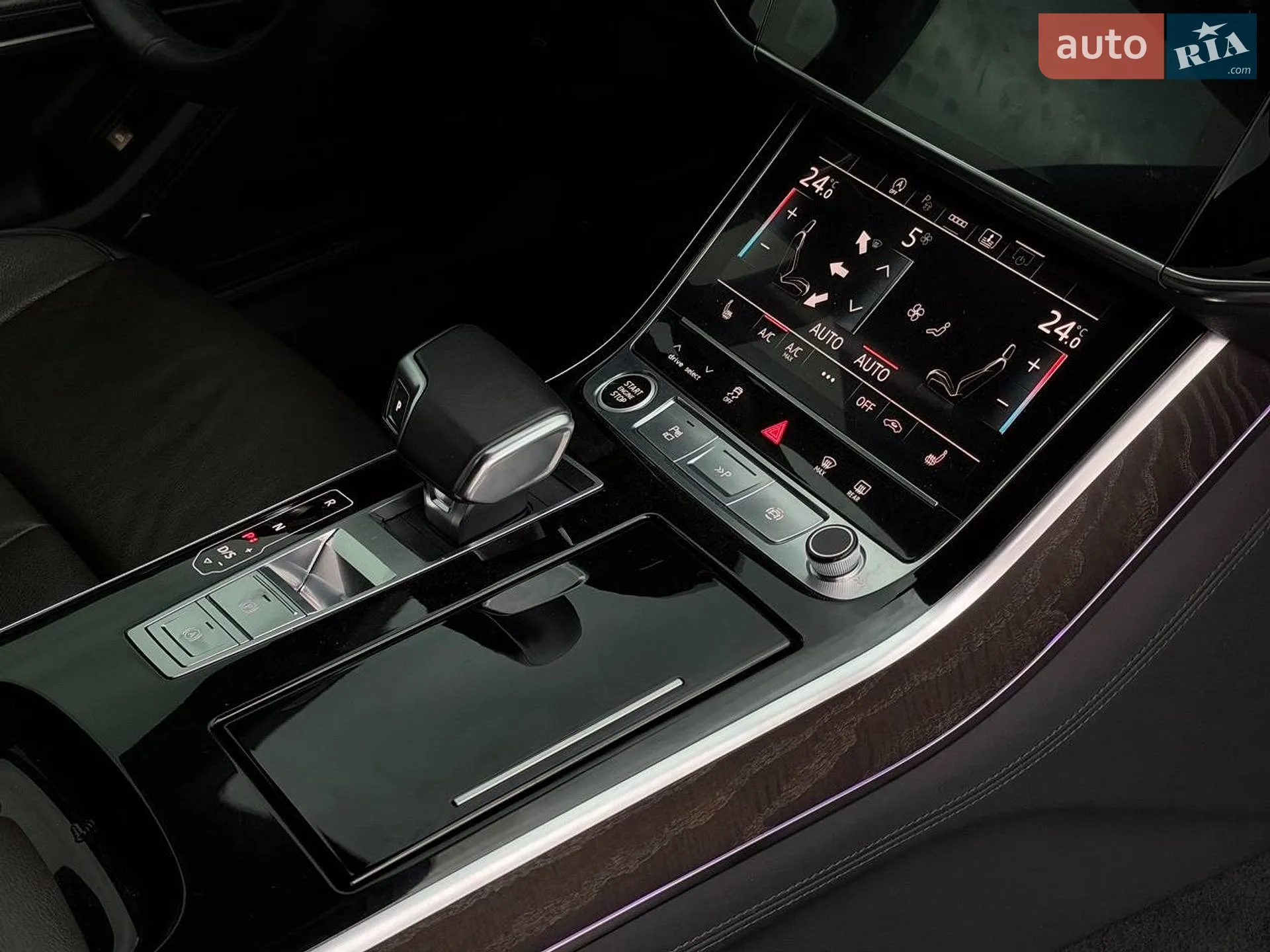 2020 Audi A8 - мініатюра 37