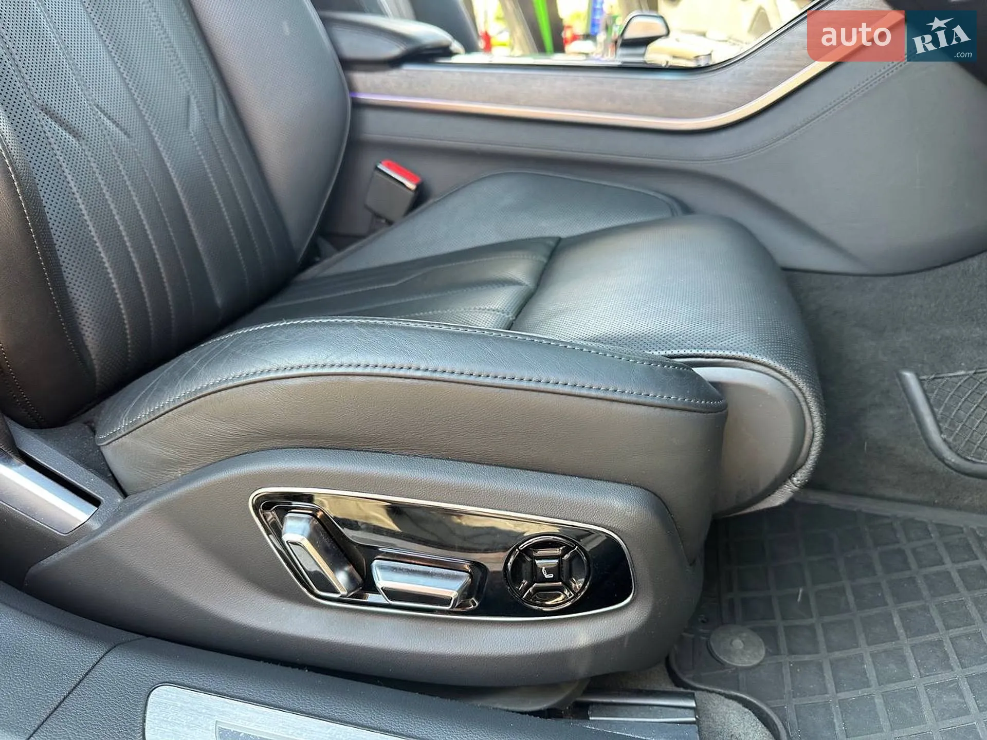 2019 Audi A8 - мініатюра 37