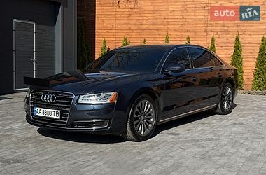Седан Audi A8 2015 в Киеве